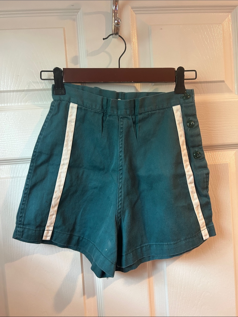 1960s Girl Scout Shorts High Rise 22 waist